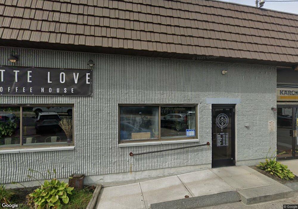 11 Comstock Pkwy, Cranston, RI 02921 - photo 1