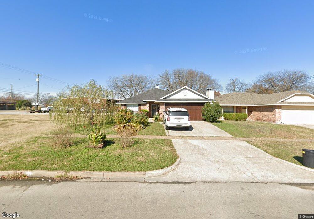304 E Baylor St, Ennis, TX 75119 - photo 1