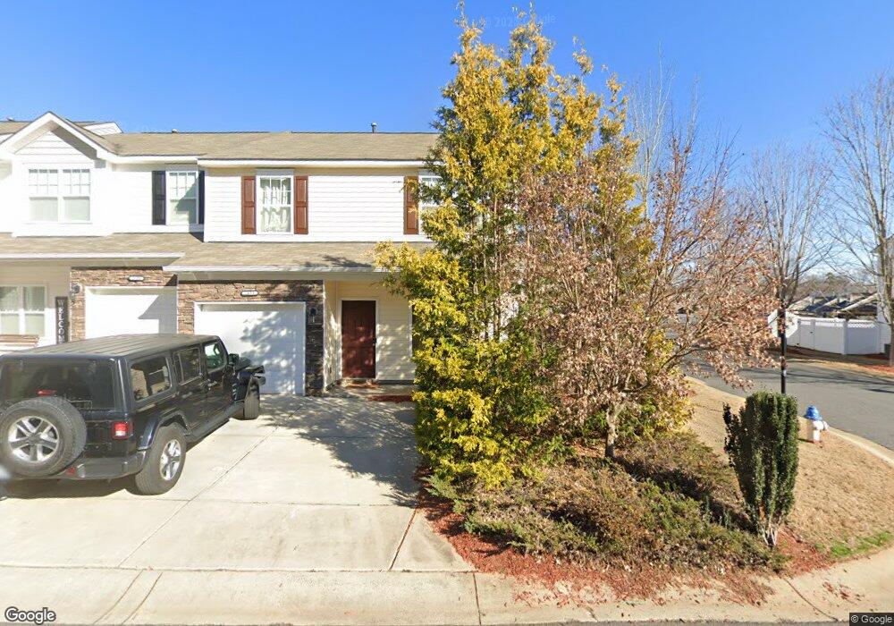 1423 Harpers Inlet Dr unit 98, Clover, SC 29710 - photo 1