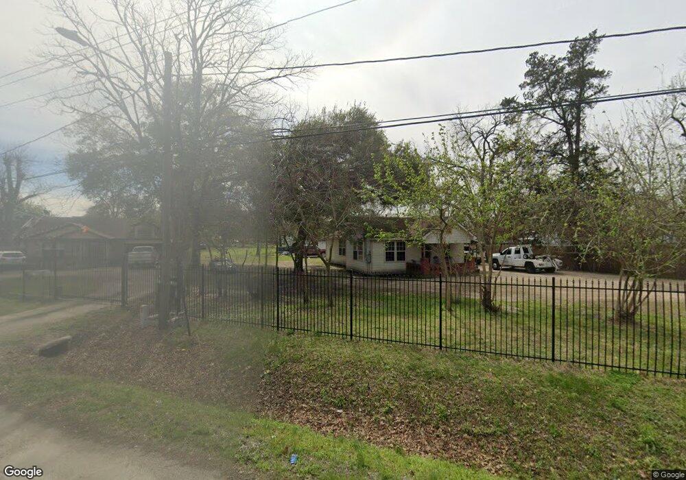 2526 Aldine Westfield Rd, Houston, TX 77093 - photo 1