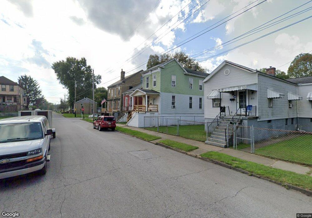 215 S Wabash St, Wheeling, WV 26003 - photo 1