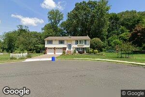 101 Colonial Rd, Midland Park, NJ 07432