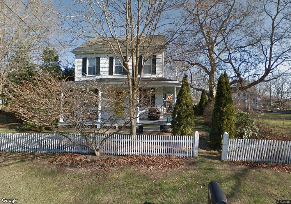 261 Walnut Tree Hill Rd, Shelton, CT 06484 - photo 1