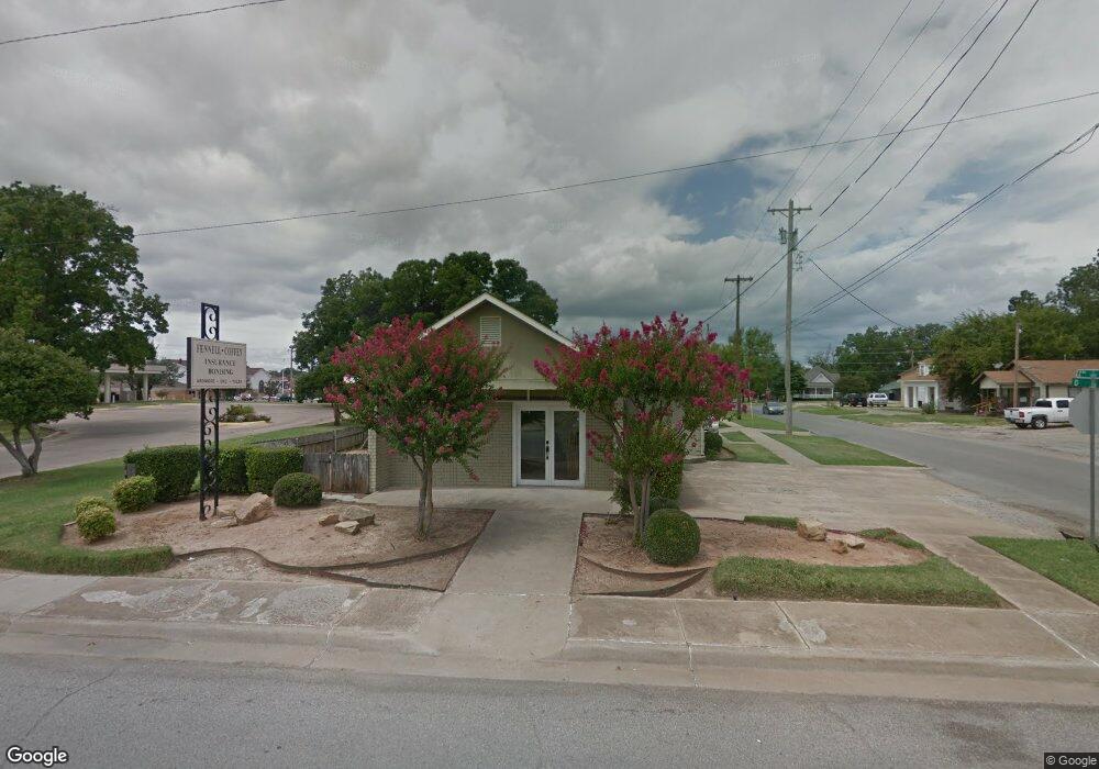 137 D St NW, Ardmore, OK 73401 - photo 1