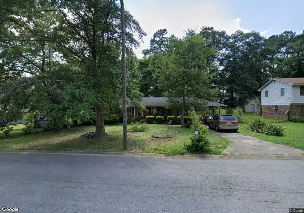 10693 Sandpiper Rd, Jonesboro, GA 30238 - photo 1