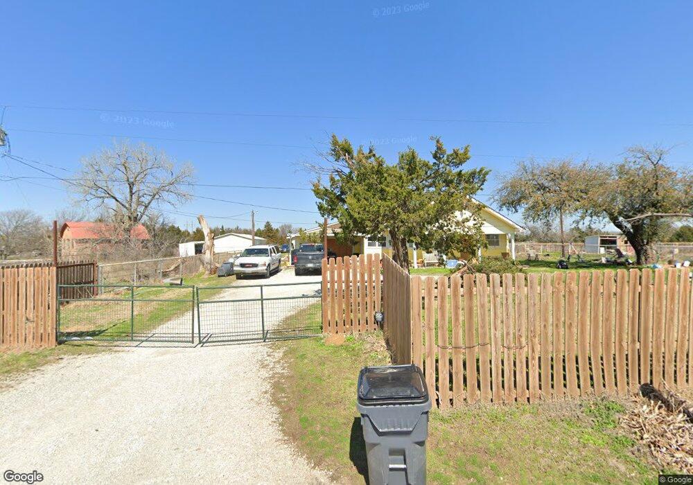 137 County Road 148, Gainesville, TX 76240 - photo 1