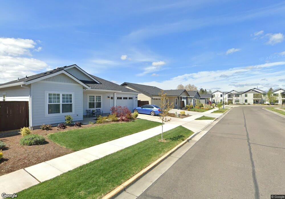 323 Cheney Loop, Central Point, OR 97502 - photo 1