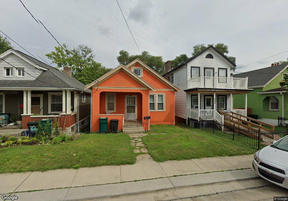 6626 Fairpark Ave, Cincinnati, OH 45216 - photo 1