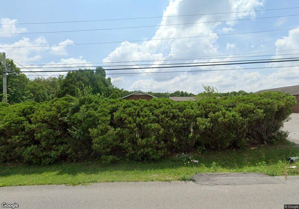 549 Myrtle Ave, Crossville, TN 38555 - photo 1