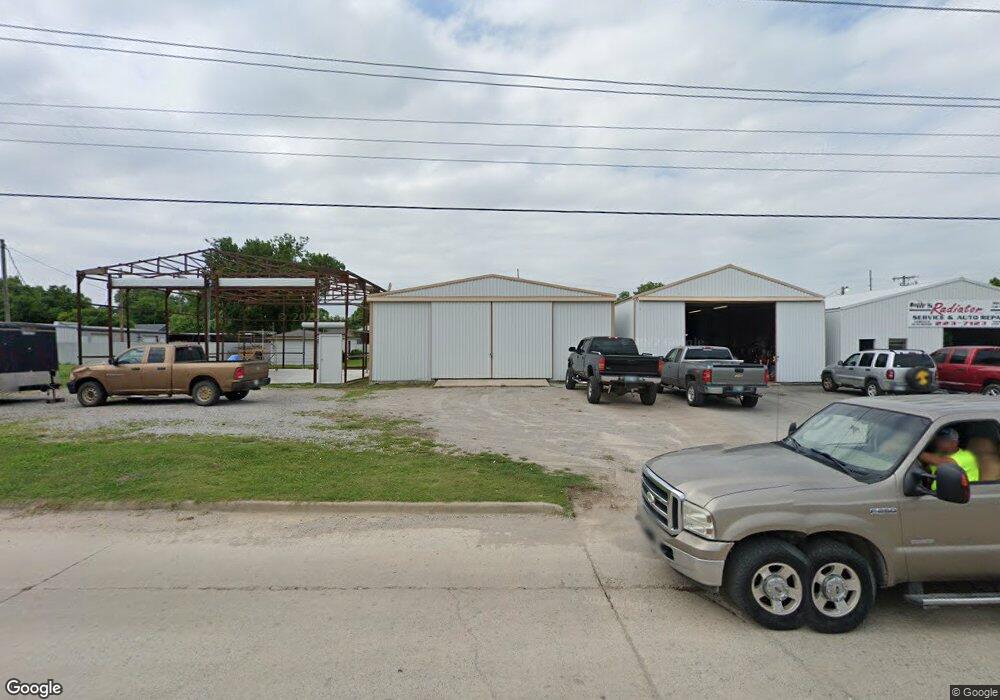 607 Moore St SW, Ardmore, OK 73401 - photo 1