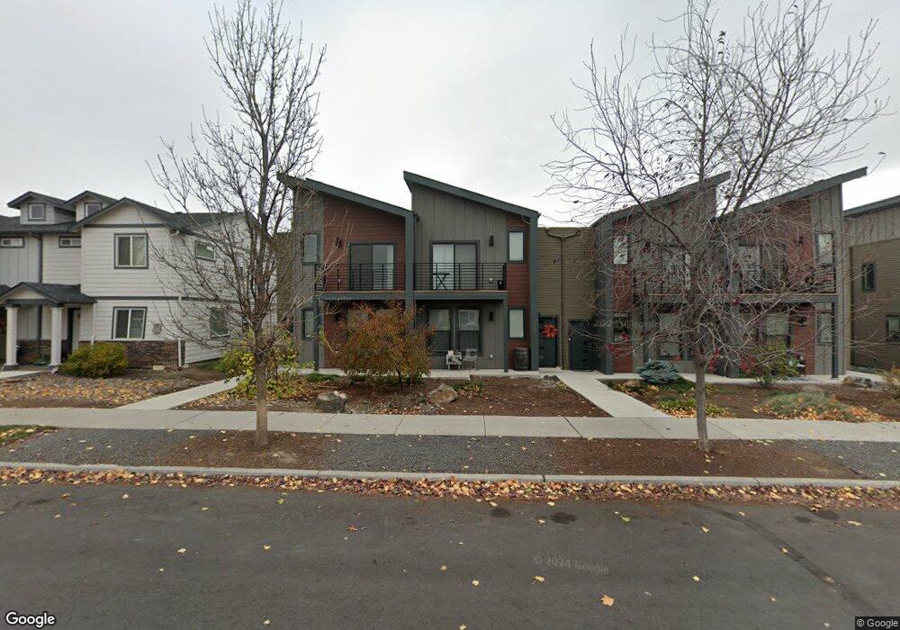 2588 NW Elm Ave, Redmond, OR 97756 - photo 1