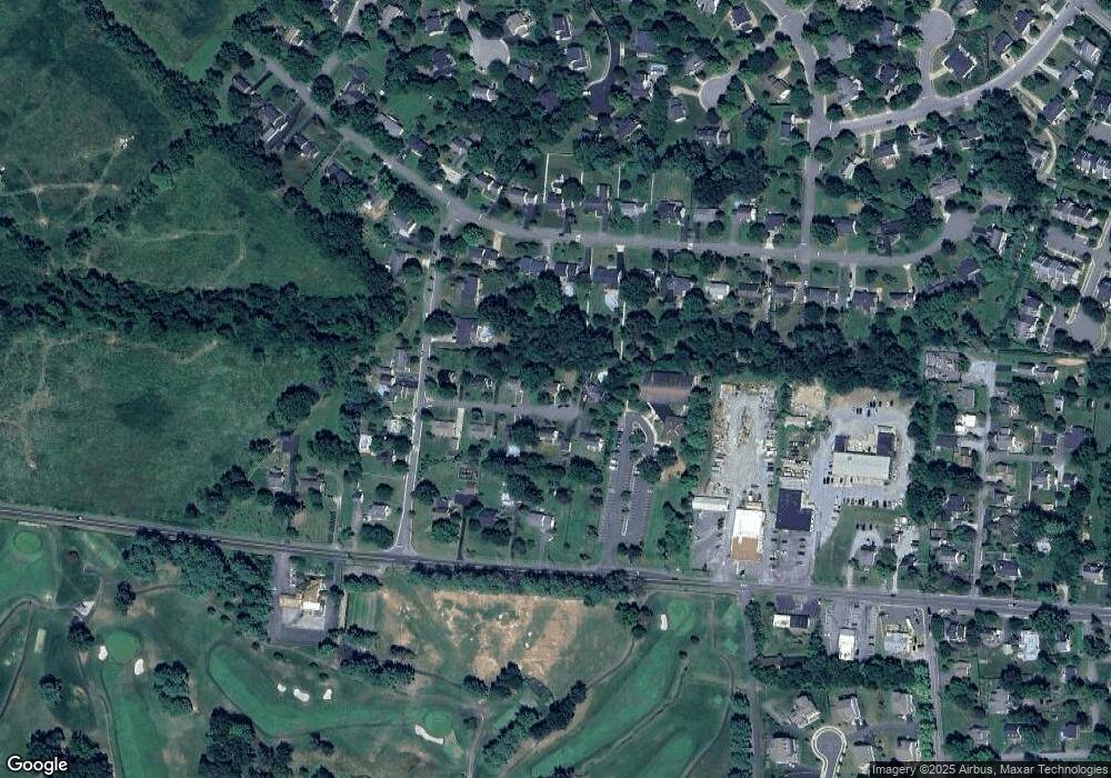 801 W Holly Ln, Purcellville, VA 20132 - photo 1