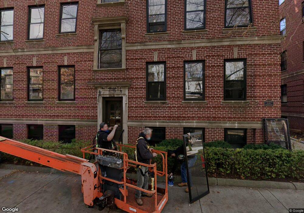 40 Linnaean St unit 8, Cambridge, MA 02138 - photo 1