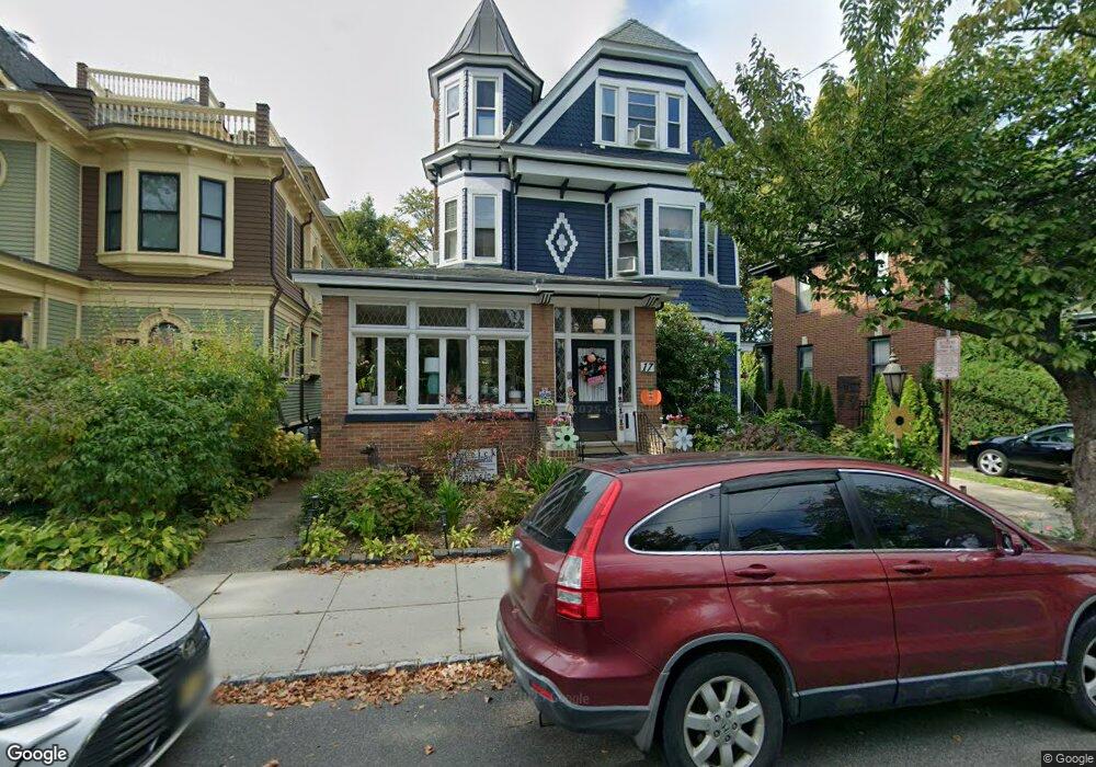 17 Bonn Place unit 19, Weehawken, NJ 07086 - photo 1