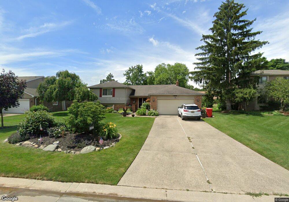 6084 Kiev St unit Bldg-Unit, West Bloomfield, MI 48324 - photo 1