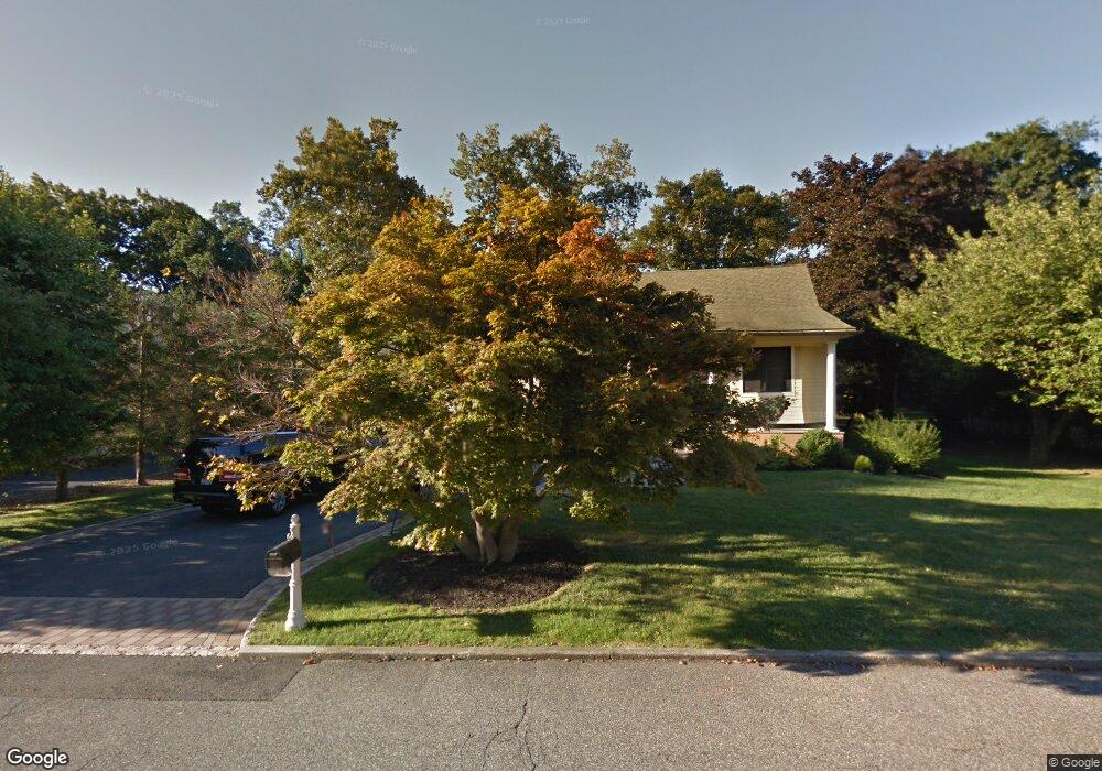 49 Round A Bend Rd, Tarrytown, NY 10591 - photo 1