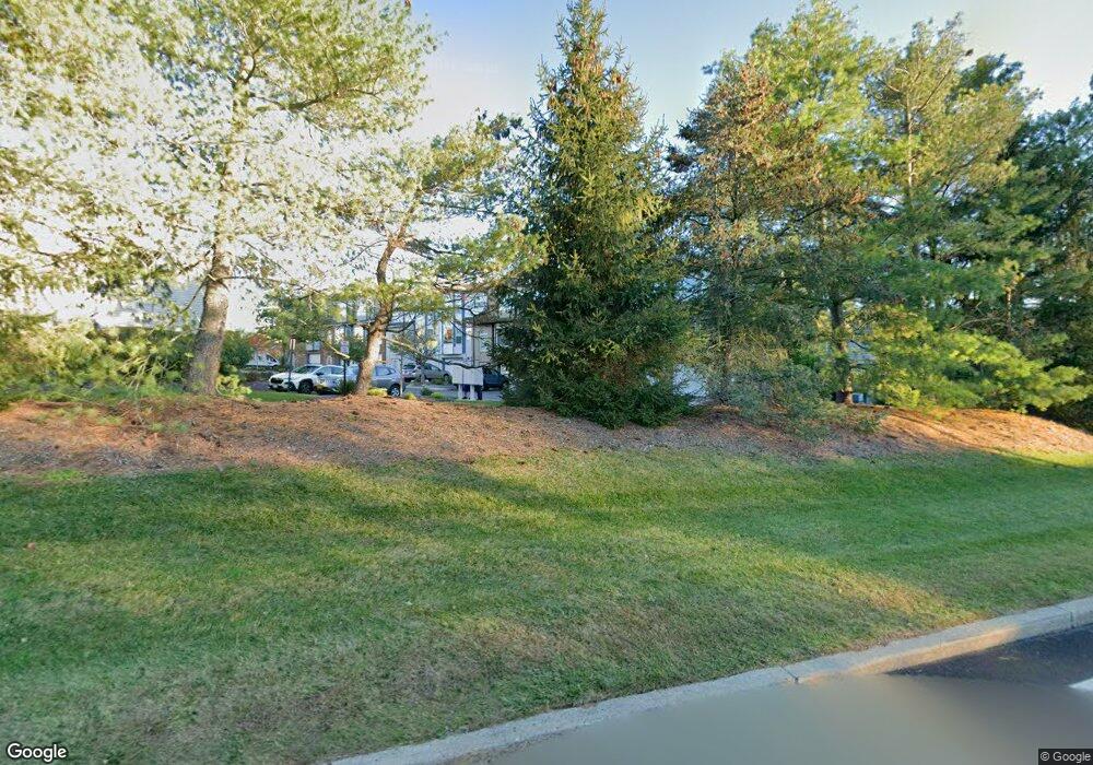 8 Revere Ct, Nanuet, NY 10954 - photo 1