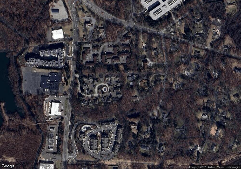 9 Wilton Hills unit 9, Wilton, CT 06897 - photo 1