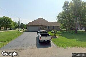 410 South St, Creston, IL 60113