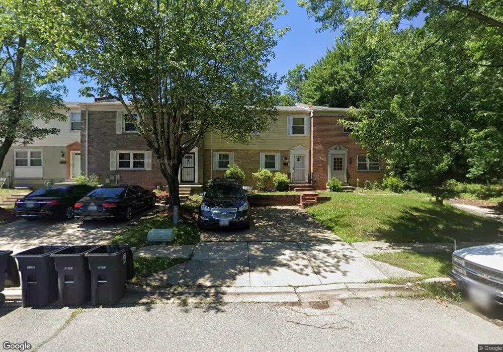 5603 Rollins Ln, Capitol Heights, MD 20743 - photo 1