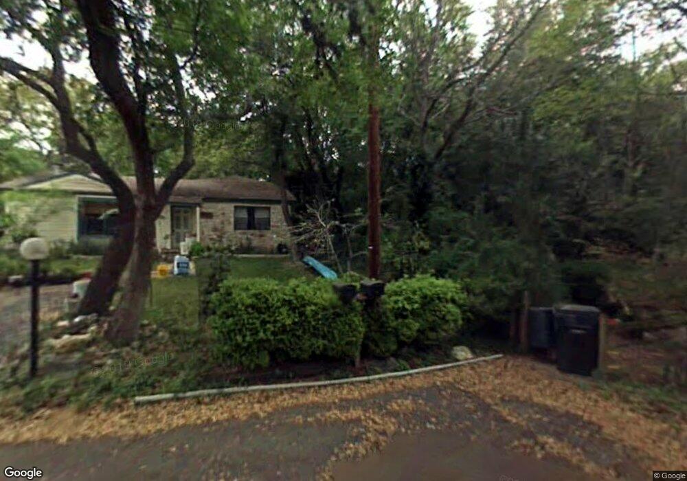 812 Hillyer St, San Marcos, TX 78666 - photo 1