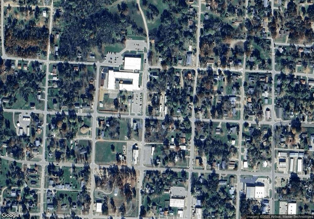 310 E 5th St, Dixon, MO 65459 - photo 1