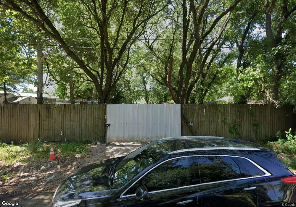 509 Mading Ln, Houston, TX 77037 - photo 1