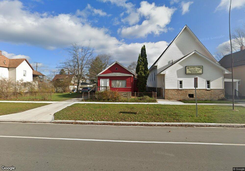 2530 Gratiot Ave, Port Huron, MI 48060 - photo 1