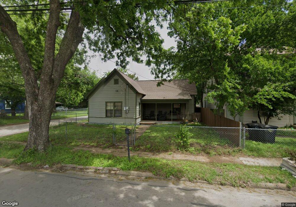 750 N Anglin St, Cleburne, TX 76031 - photo 1