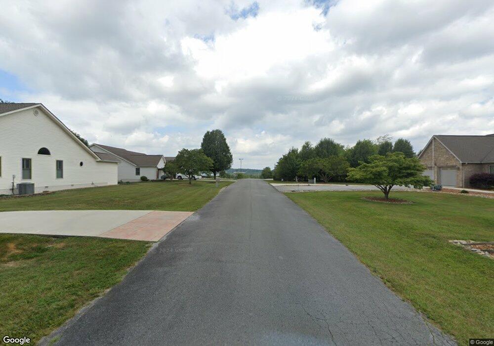 663 Woodgate Dr, Crossville, TN 38571 - photo 1