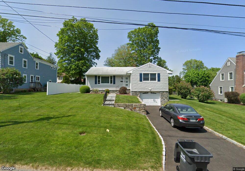 9 Edgewood Ave, Trumbull, CT 06611 - photo 1