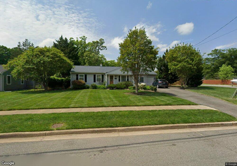 6720 Amlong Ave, Alexandria, VA 22306 - photo 1