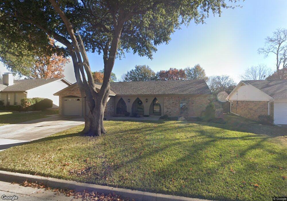 2600 Shady Meadow Dr, Bedford, TX 76021 - photo 1