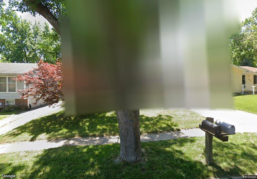 1855 Virginia Cir, Des Moines, IA 50320 - photo 1