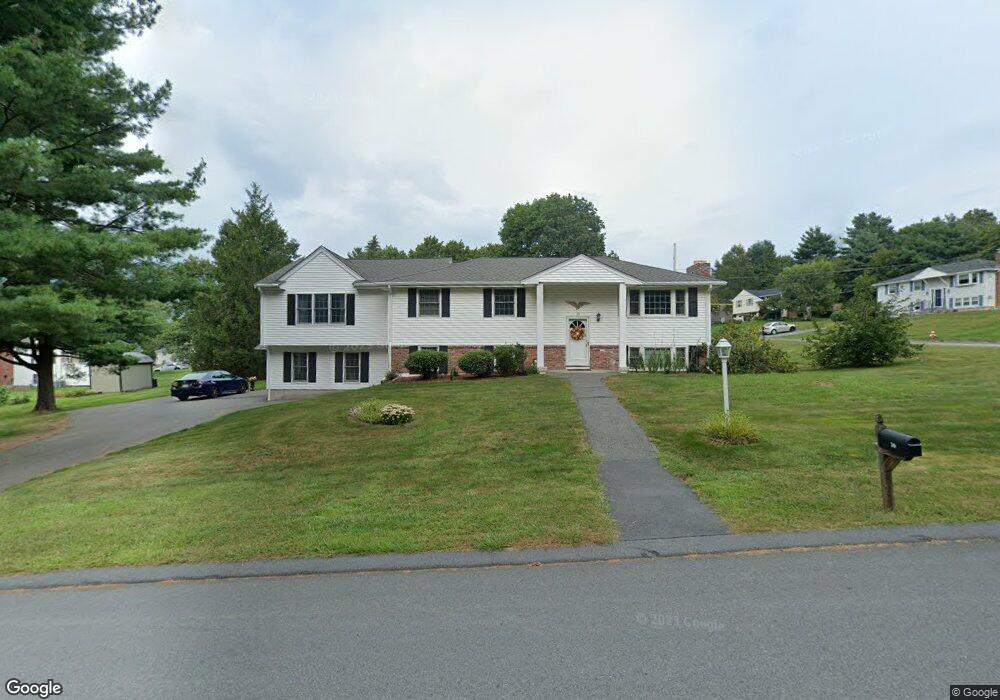 30 Skyline Dr, Franklin, MA 02038 - photo 1