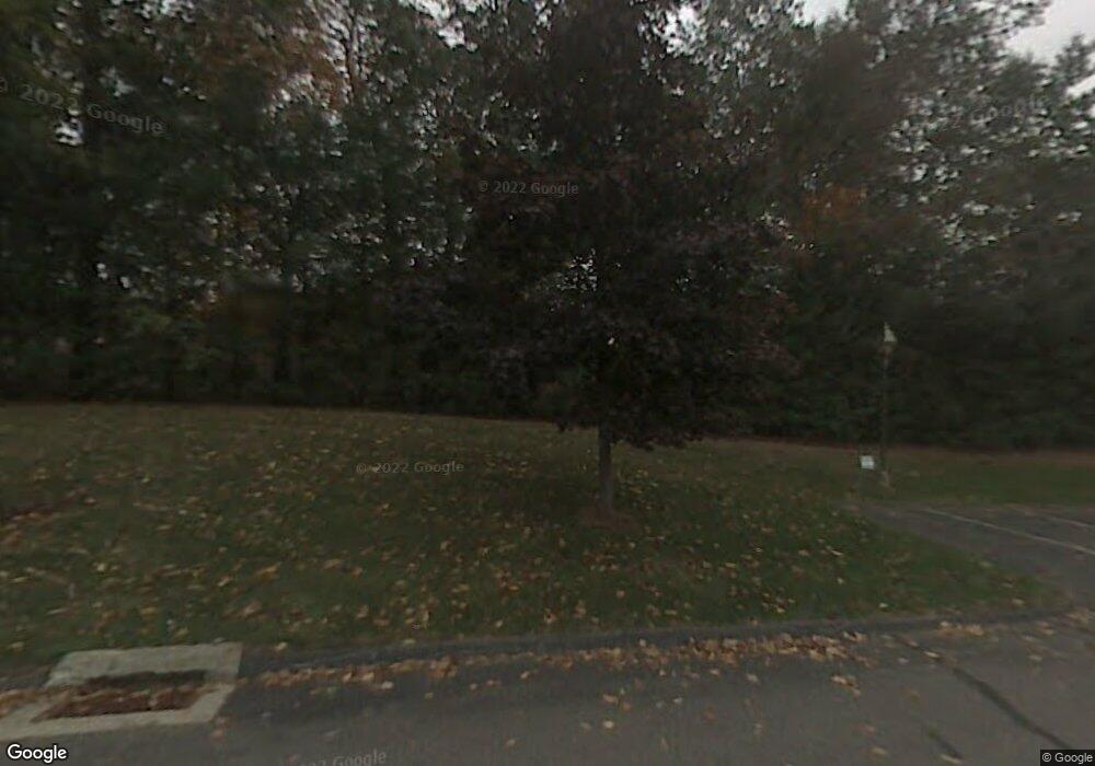 61 Marjorie Ln, Manchester, CT 06042 - photo 1