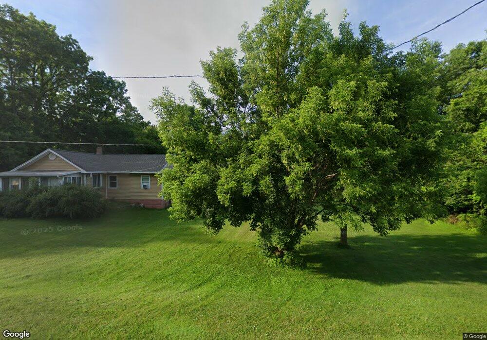 8176 E Coldwater Rd, Davison, MI 48423 - photo 1