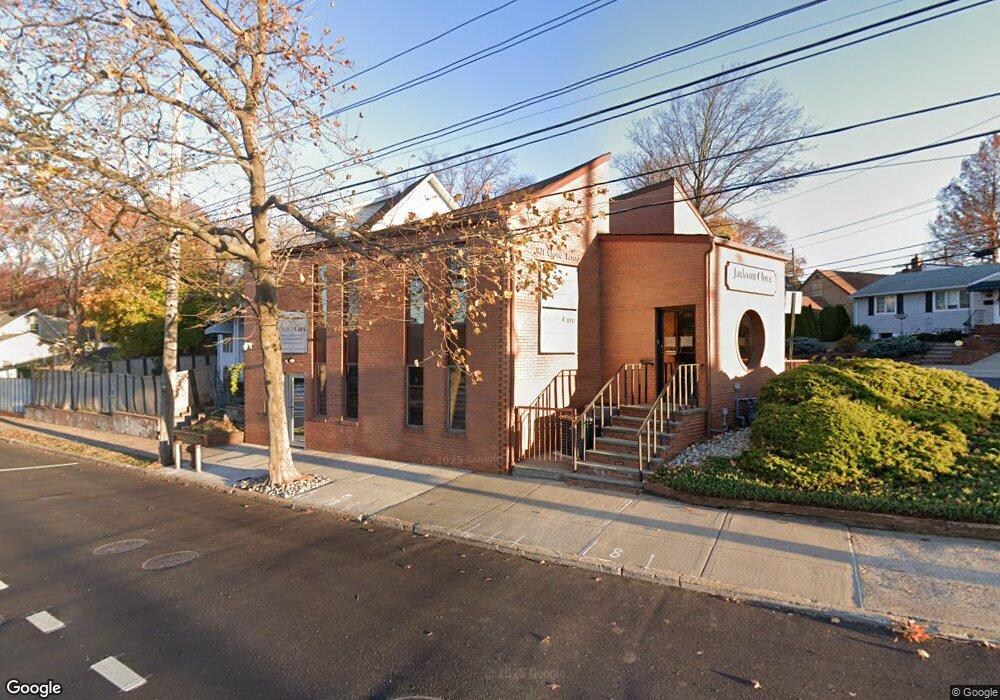 821 Clove Rd, Staten Island, NY 10310 - photo 1