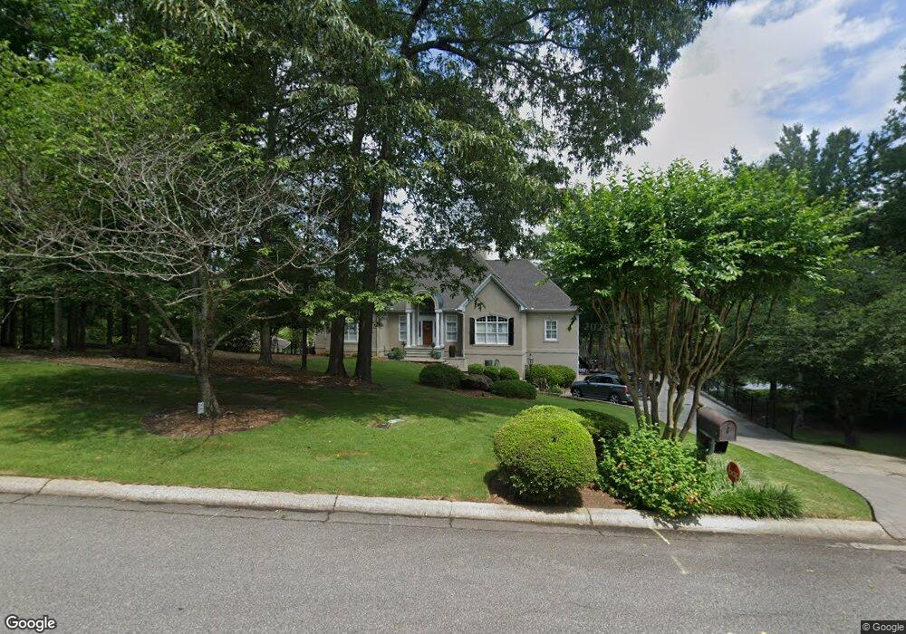 167 Lake View Dr N, Macon, GA 31210 - photo 1