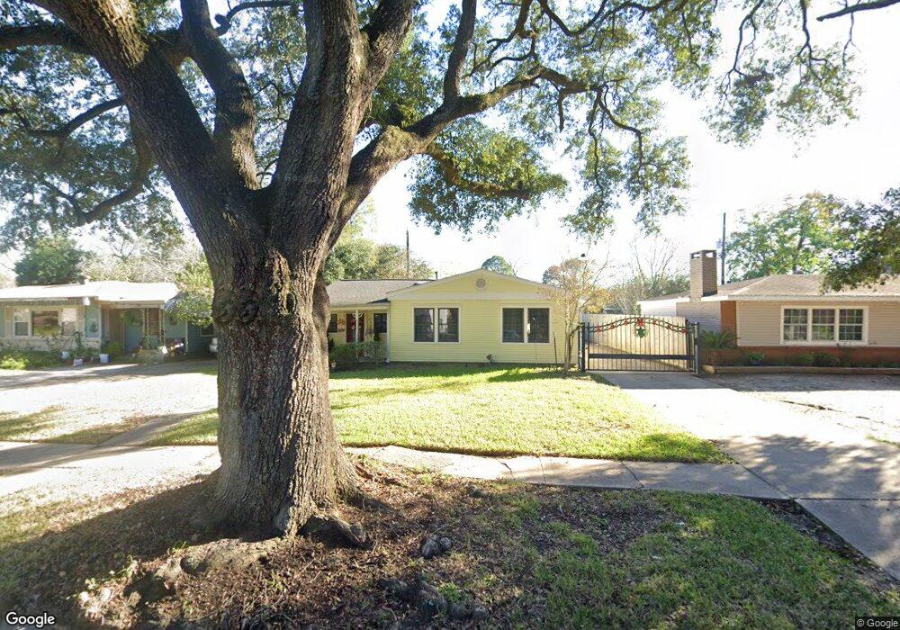 7424 Moline St, Houston, TX 77087 - photo 1