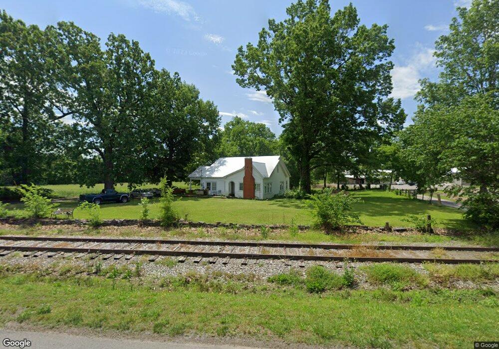 610 E Lane St, Shelbyville, TN 37160 - photo 1