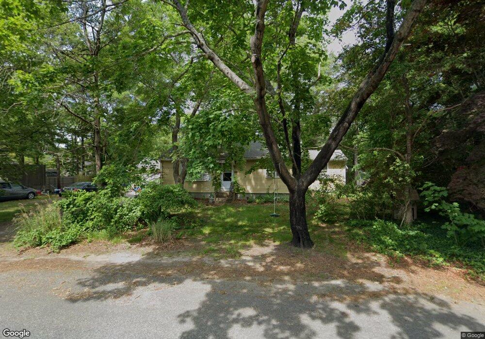 166 Hemlock Rd, Wakefield, RI 02879 - photo 1