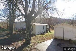 11 Green St, Richwood, WV 26261