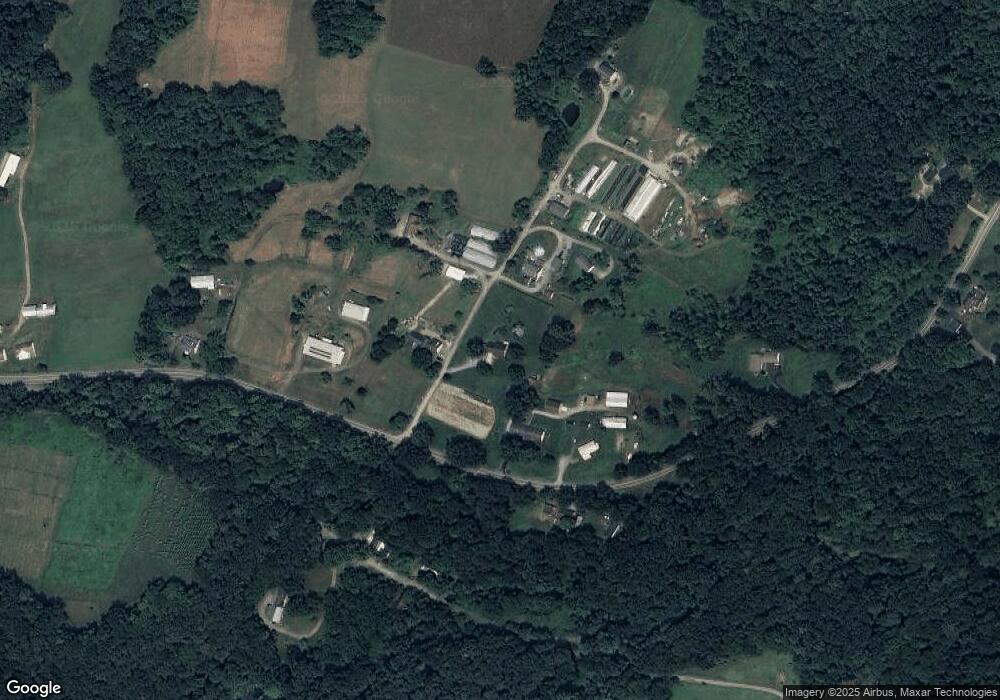 518 Miller Ln, Falls, PA 18615 - photo 1