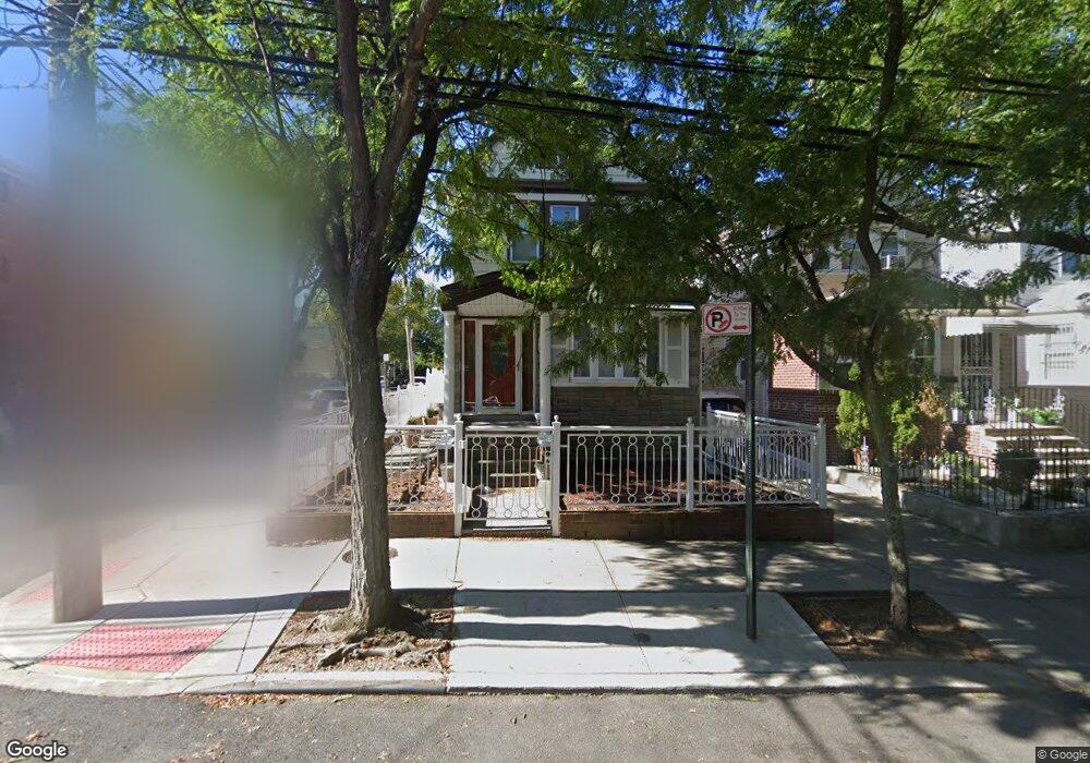 5218 Haspel St, Elmhurst, NY 11373 - photo 1