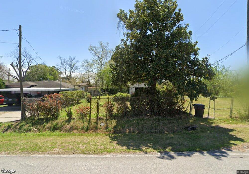 700 E Whitney St, Houston, TX 77022 - photo 1