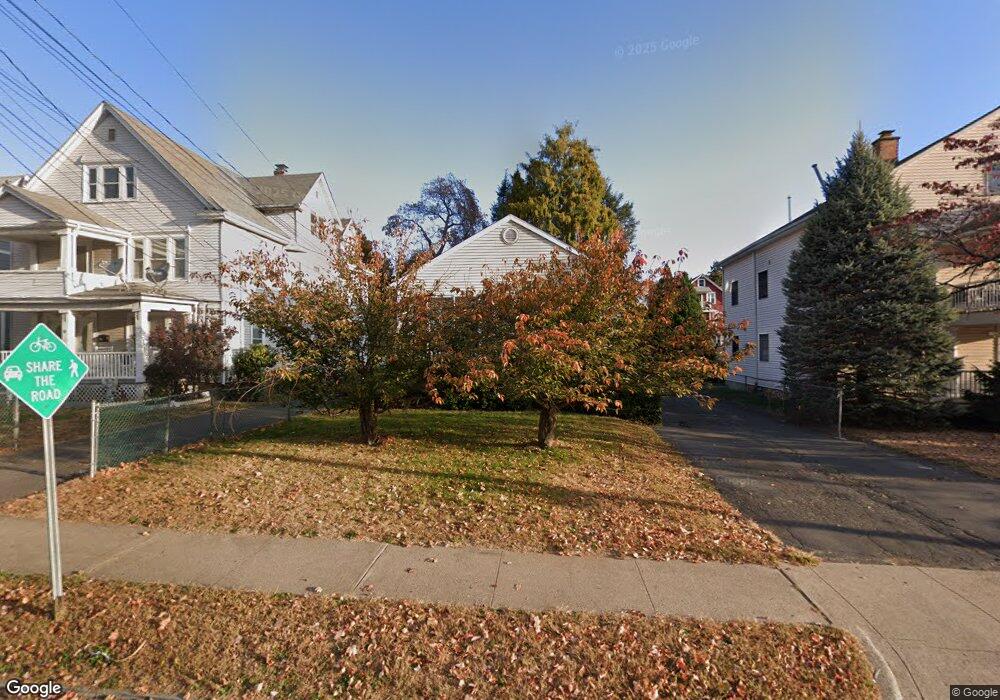 85 Harrison St unit Front, New Britain, CT 06052 - photo 1