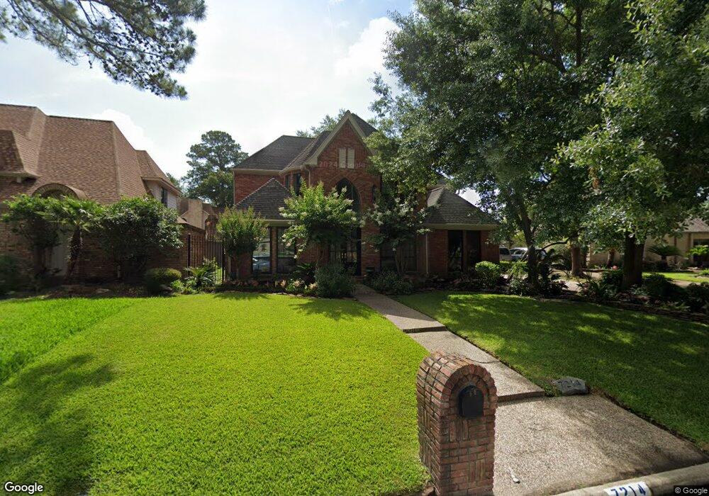 7214 Holder Forest Cir, Houston, TX 77088 - photo 1