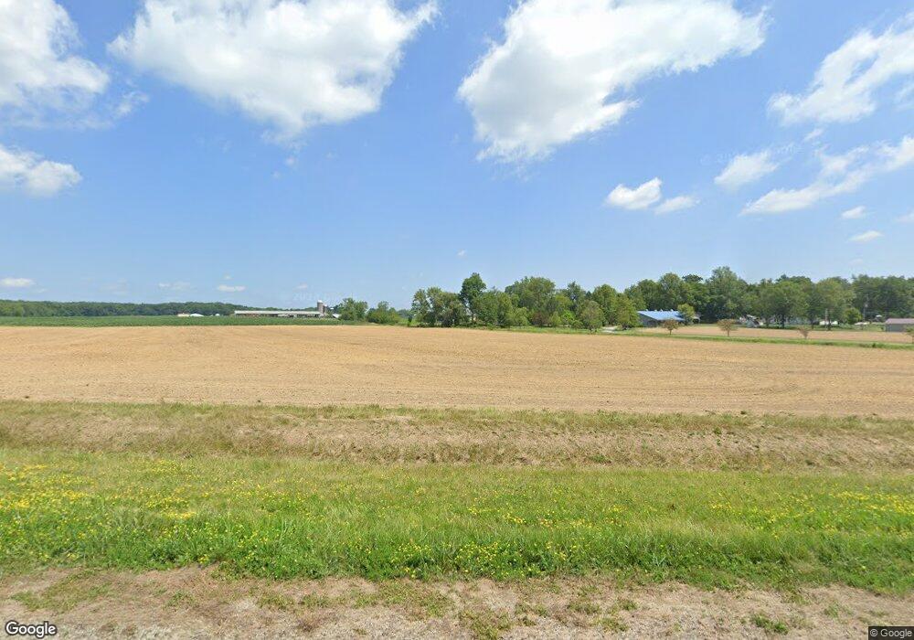 6899 E Wenger Ct, Bluffton, IN 46714 - photo 1