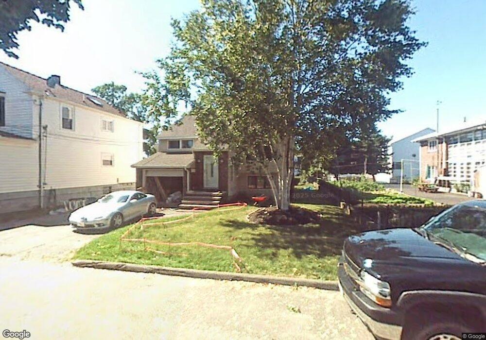 41 Serino Way unit 2, Saugus, MA 01906 - photo 1